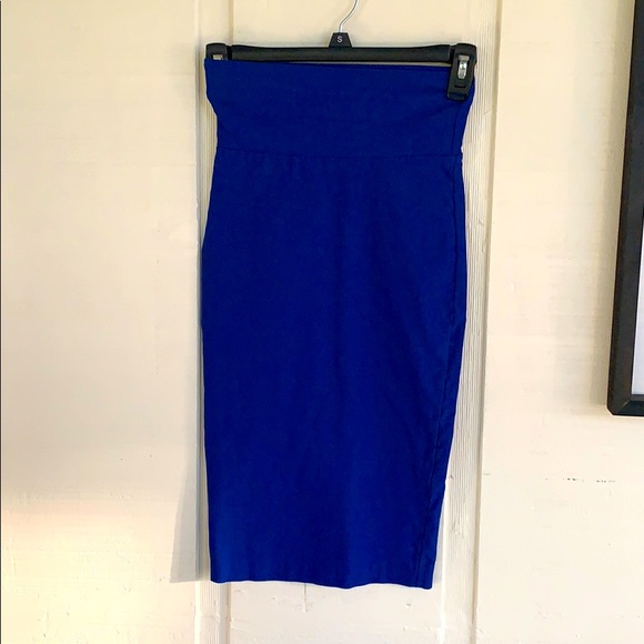 Dresses & Skirts - Pencil skirt